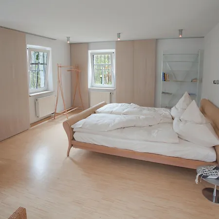 Burg Schoena - In A National Park