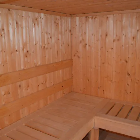 Burg Schoena - In A National Park 3*