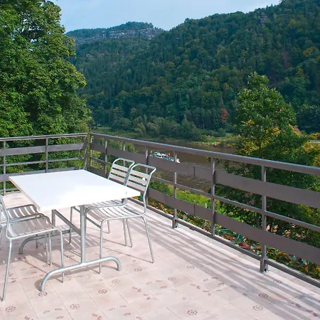 Burg Schoena - In A National Park Отель 3*