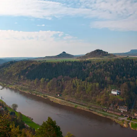 Burg Schoena - In A National Park Отель 3*