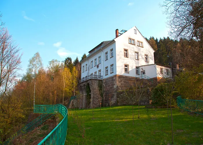 מלון Burg Schoena - In A National Park Reinhardtsdorf-Schona