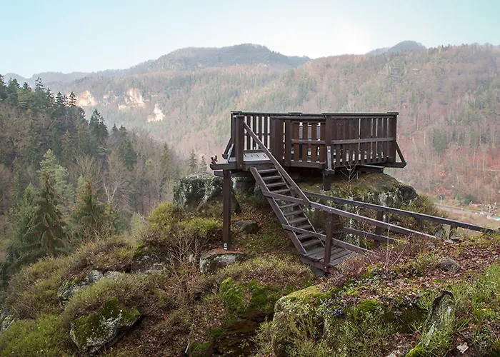 מלון Burg Schoena - In A National Park 3*